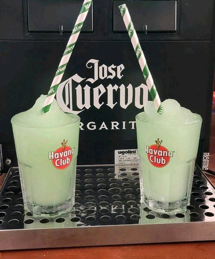 Slusheismaschine Granita Daiquiri mieten in Hiddenhausen
