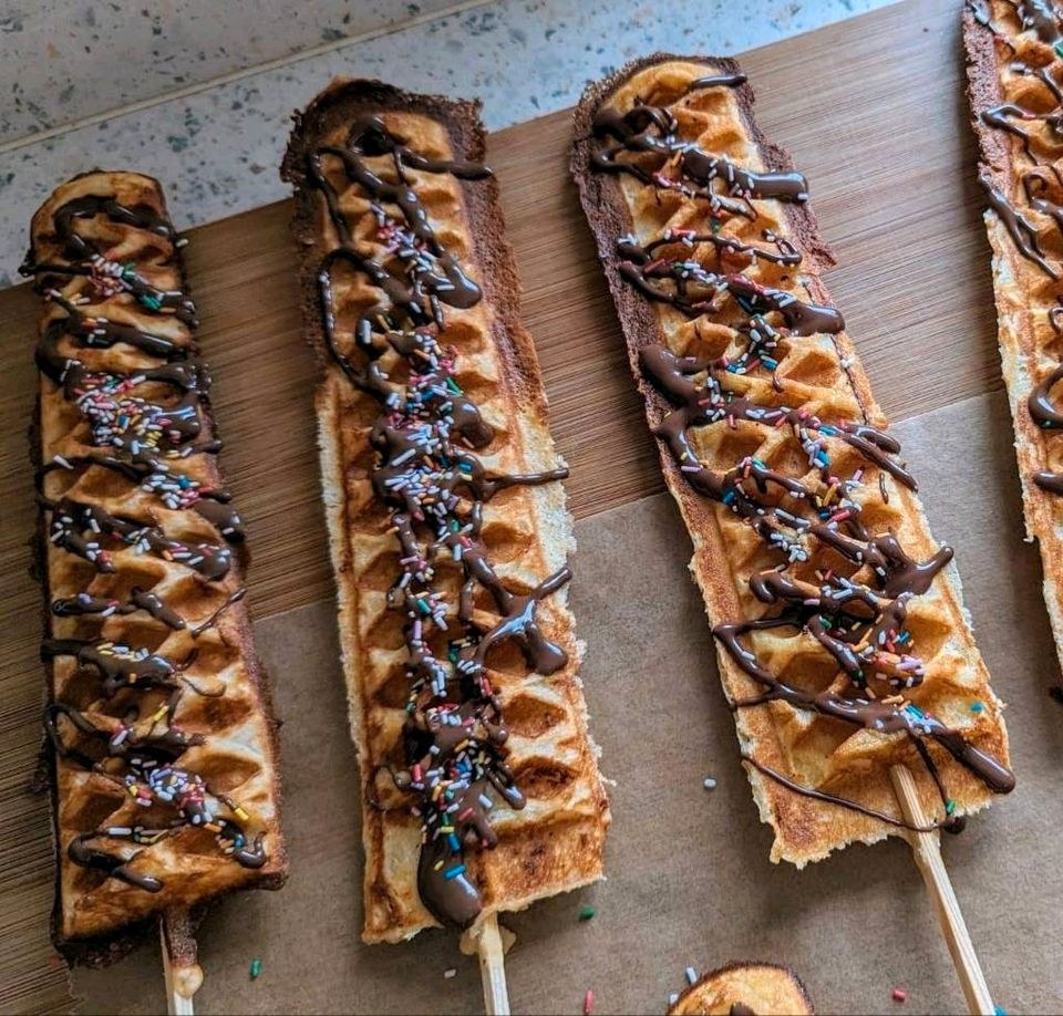 Waffeleisen Waffel Lolly Stiel Eventwaffel mieten in Hiddenhausen