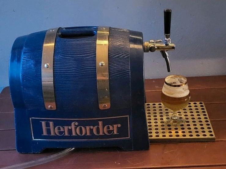 Herforder Partyfass Zapfanlage Trockenkühler mieten in Hiddenhausen – 4