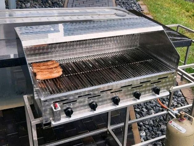 XXL Gas Grill Gasgrill Gastrobräter mieten in Hiddenhausen