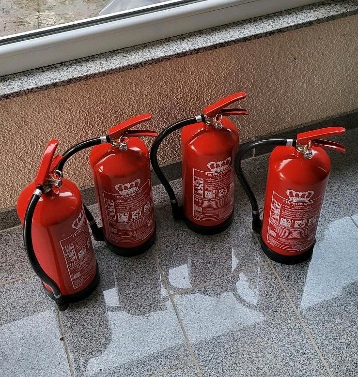 6L Feuerlöscher Fettbrand mieten in Hiddenhausen – das Besondere