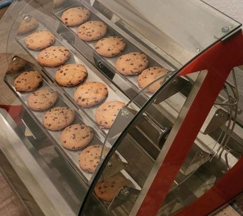 Cookie Karussell Wärmevitrine mieten in Hiddenhausen – 4