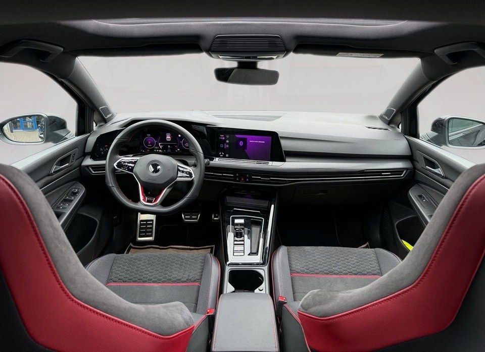 Golf 8 GTI Clubsport Auto Mietwagen Sportwagen mieten bei CM Cars – 3