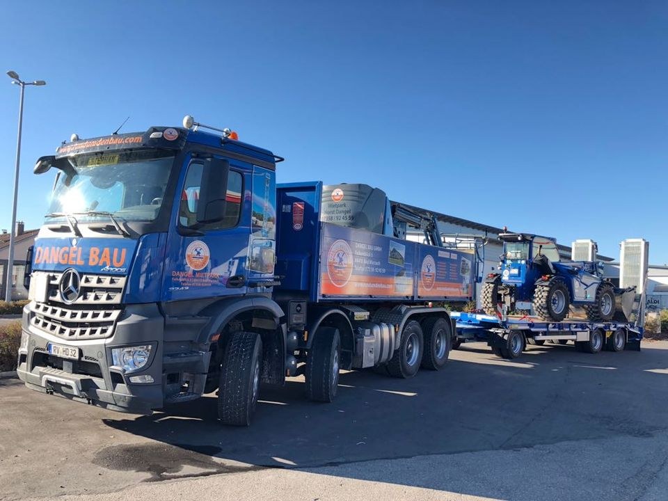 LKW 4 Achser Kipper Mercedes mieten in Bad Wurzach