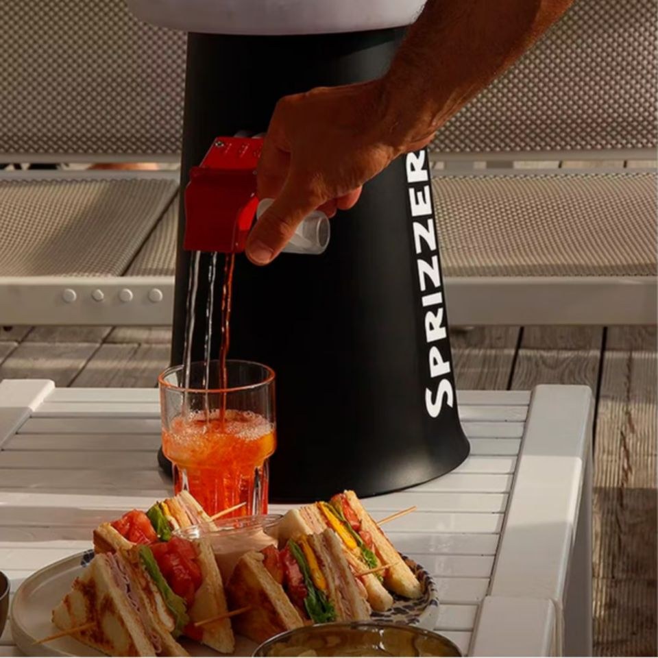 Sprizzer Aperol Spritz Maschine Getränkespender mieten in Viersen – 2