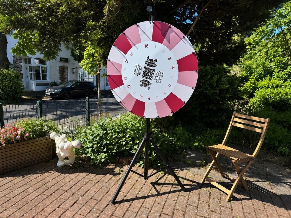 Glücksrad 18 Felder TÜV Zertifikat mieten in Gudensberg – Spiel & Spaß