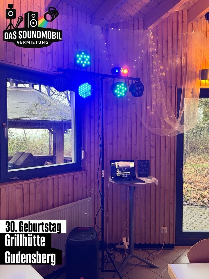 Eventtechnik Musikbox Licht Mikrofon mieten bei Das Soundmobil – 3