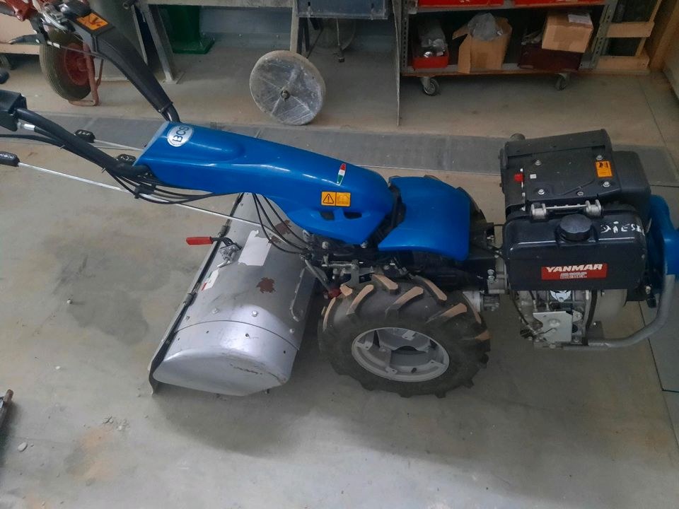 N Bodenfräse Motorhacke Rasen Einachser Garten mieten in Bad Abbach – 2