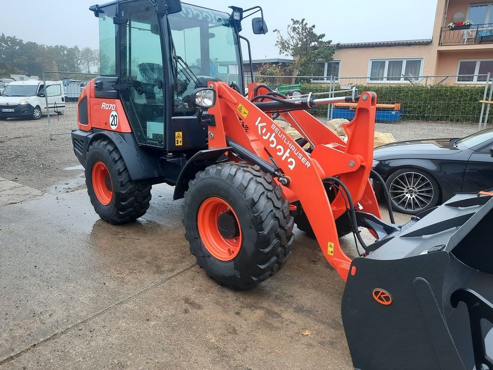 Radlader 6t Kl Minibagger Frontlader mieten in Bad Abbach – 2
