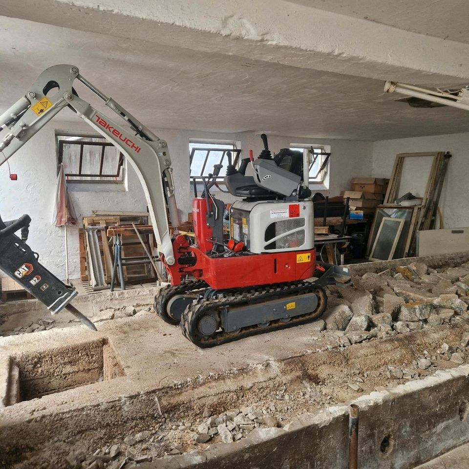 Minibagger Bagger klein Baumaschinen Lader mieten in Bad Abbach – 2