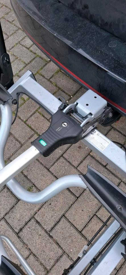Thule Fahrradträger 2 Fahrräder mieten in Enger – Zubehör statt Kauf – 3