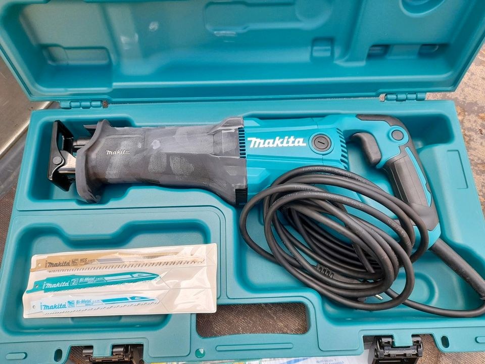 Makita Säbelsäge mieten in Spangenberg – für saubere Schnitte