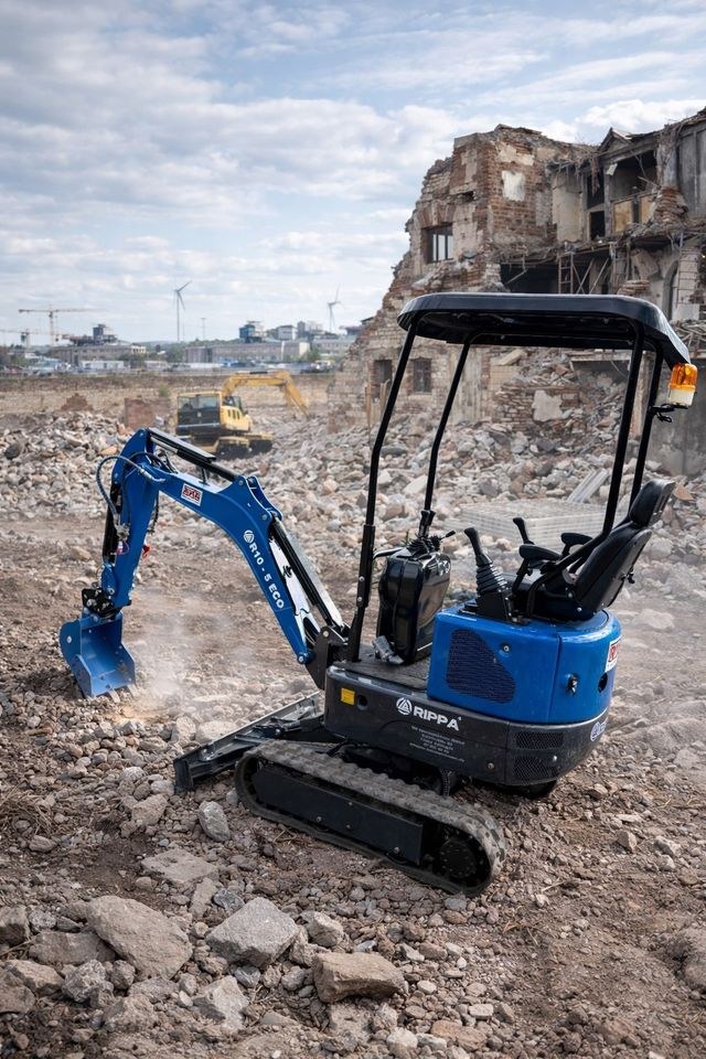 Minibagger Bagger Microbagger Baumaschine mieten in Namborn