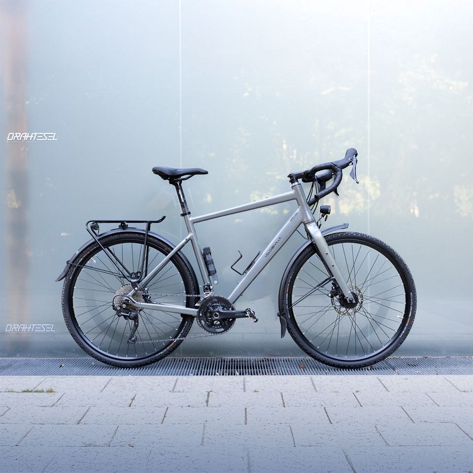 dir dein Gravelbike mieten in Centrum – elektrisch unterwegs