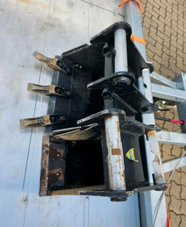 Minibagger Bobcat E10z mieten in Waldbrunn – 4