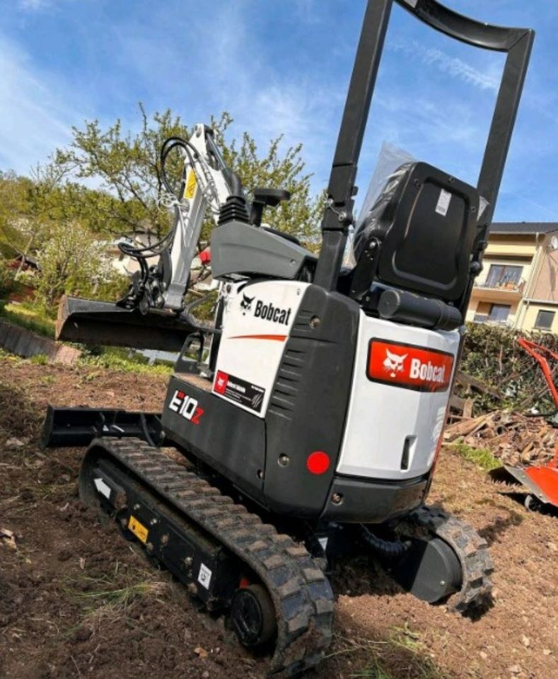 Minibagger Bobcat E10z mieten in Waldbrunn – 3