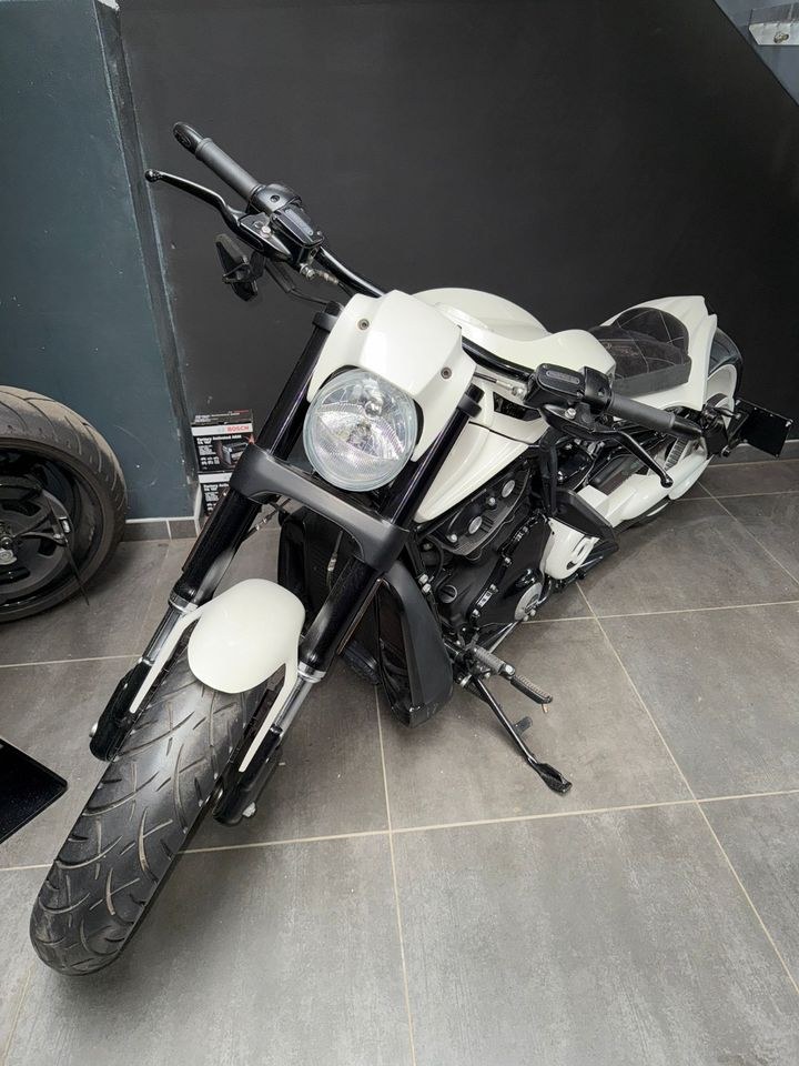 Harley Davidson Night Rod V Chopper Motorrad mieten bei Eagle – 2