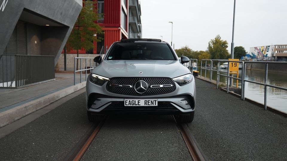 Mercedes GLC Coupé Mietwagen SUV Luxus mieten bei EAGLE RENT – 2