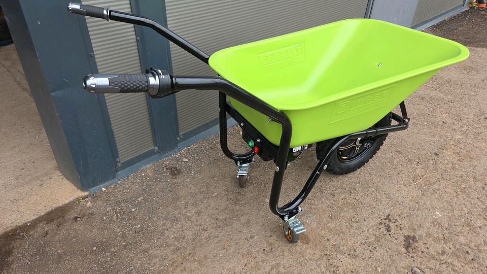 Elektro Schubkarre Karre Dumper mieten bei Zerspanungstechnik