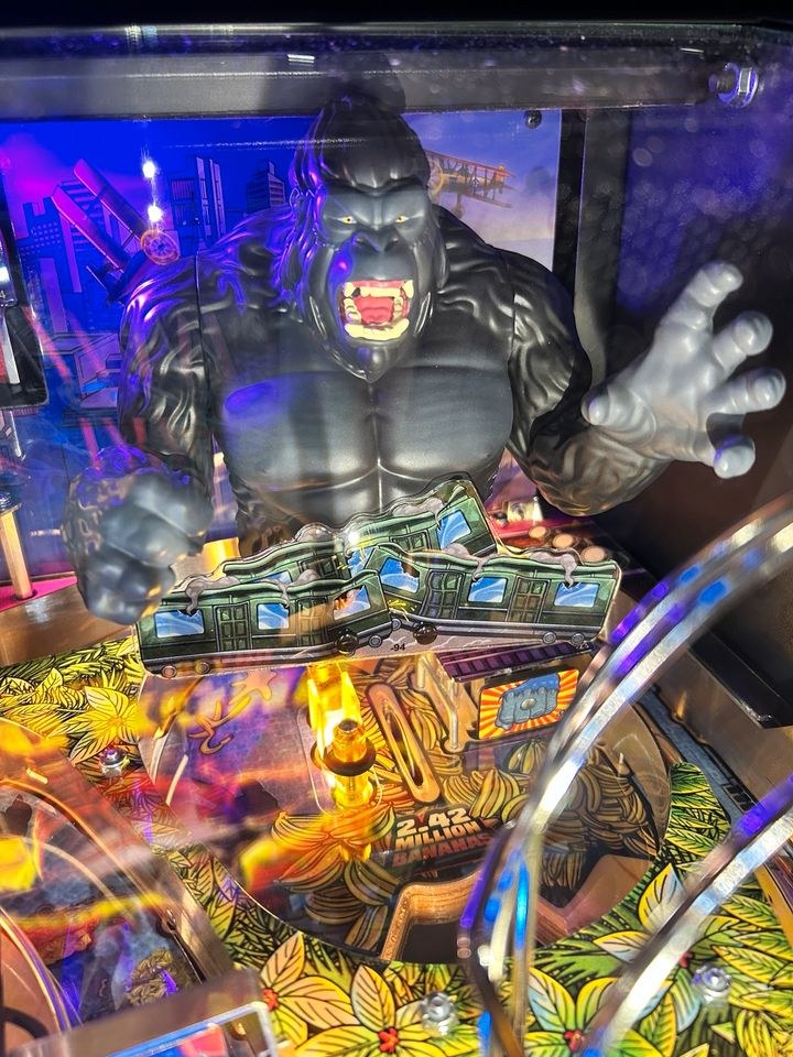 King Kong pro Pinball Flipper mieten in Großenwiehe – Spiel & Spaß – 2