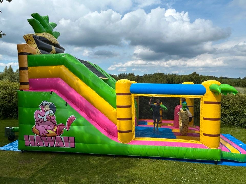 Hüpfburg Hawaii Kindergeburtstag mieten in Großenwiehe – 2