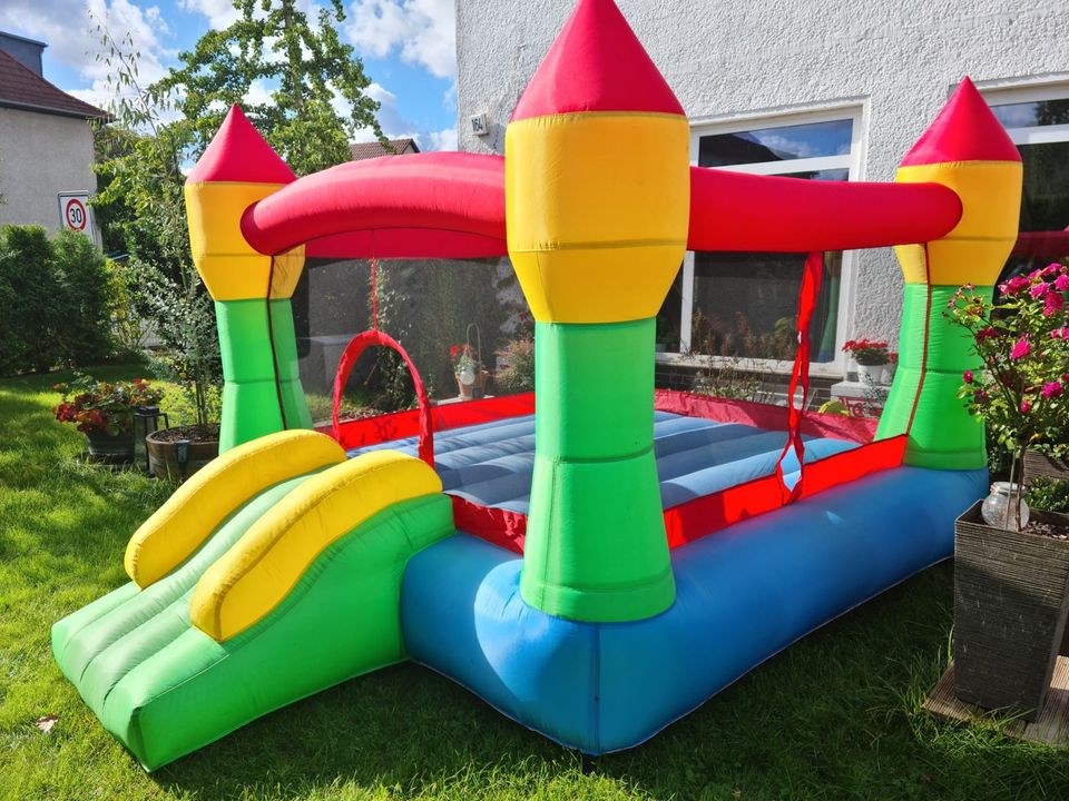 HappyHop Hüpfburg Rutsche Varianten mieten bei Event-Oase-Berlin – 2