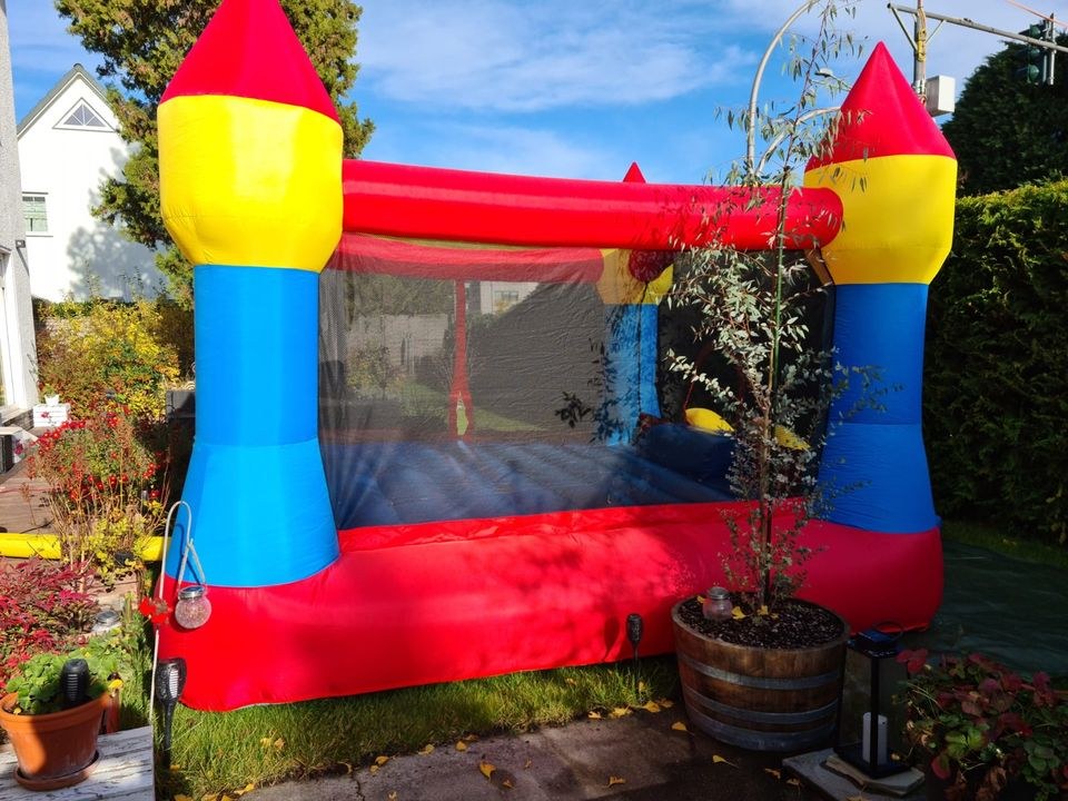 XXL Hüpfburg Superschloss 20qm mieten bei Event-Oase-Berlin – 3