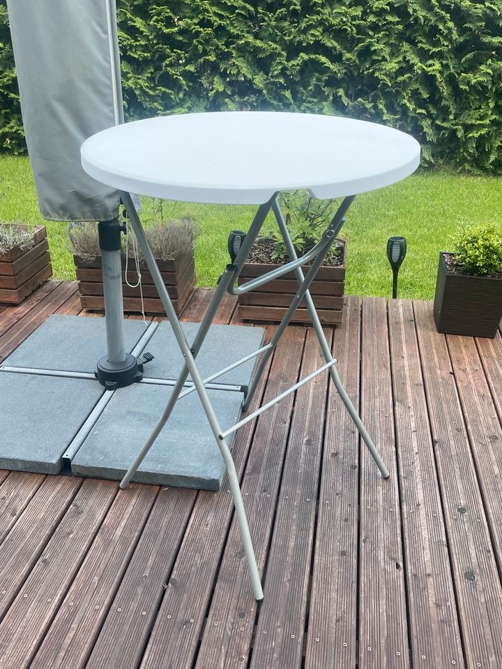 Stehtische 60cm 80cm Hussen o mieten in Köpenick – für Empfang & Party – 4