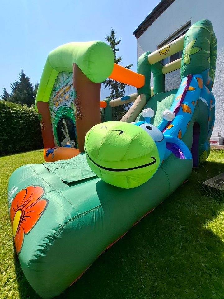 Hüpfburg Jungle Fun mieten in Köpenick – Hüpfspaß für jede Feier