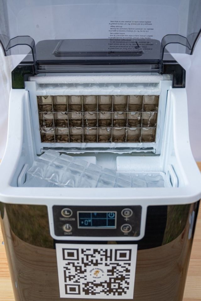 Eiswürfelmaschine Eiswürfel mieten bei Event Paradies Nimaro – 4