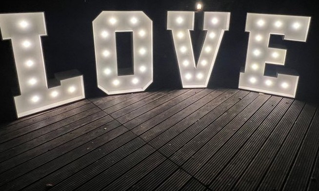 XXL LOVE Buchstaben Verlobung mieten bei Event Paradies Nimaro – 2