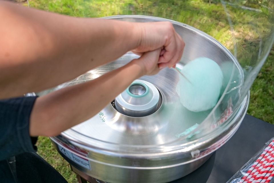 Zuckerwattenmaschine Feste Feiern mieten bei Event Paradies Nimaro