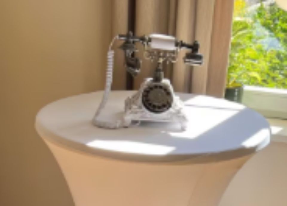 Gästebuch Telefon Geburtstage Feiern mieten bei Event Paradies Nimaro