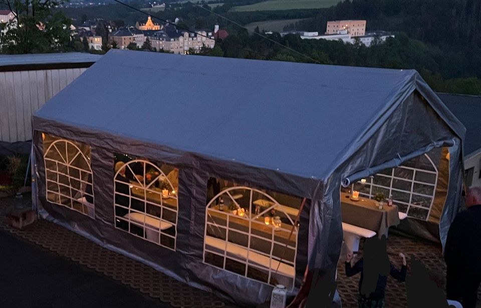 Partyzelt 4 x 6 m Festzelt Pavillon mieten bei Eventbeatz