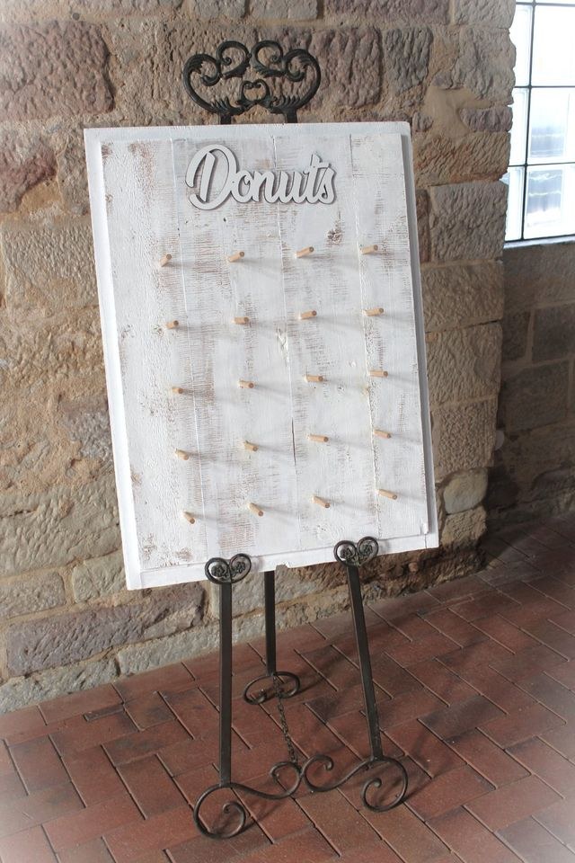 Donut Donutwall Schild Donutwand Dekoration mieten bei EventFULDAys – 4