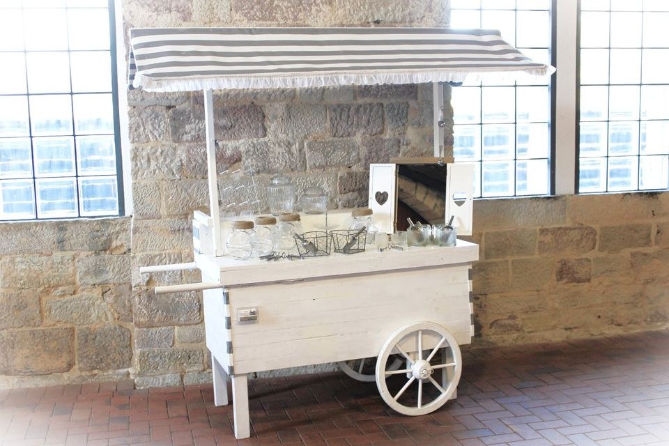 Candybar weiß Candy Catering Caterer mieten in Fulda – mobile Bar – 3