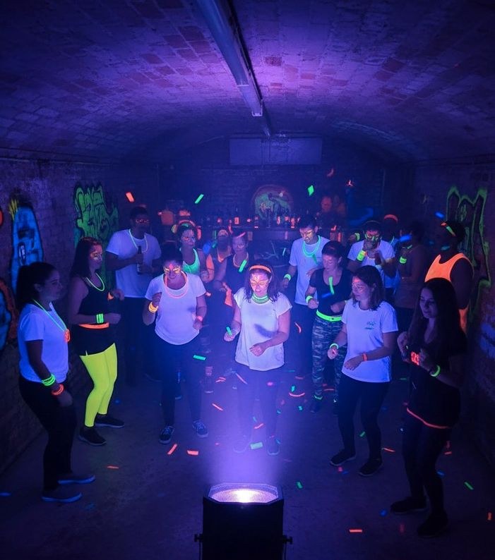 Schwarzlicht DJ Musik Lichter Licht mieten bei EventFULDAys – 2
