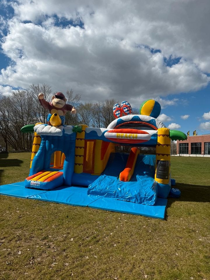 Hüpfburg Multiplay Doubleslide Strand mieten bei Eventify – 3