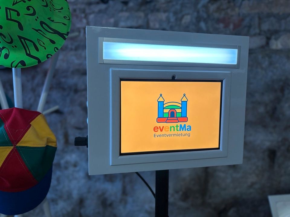 Fotobox Dieter exklusiven 3D Requisiten mieten in Coschütz/Gittersee – 2