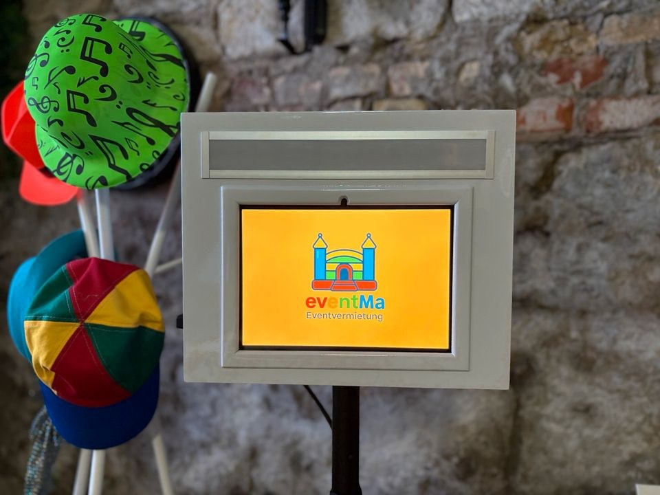 Fotobox Dieter exklusiven 3D Requisiten mieten in Coschütz/Gittersee