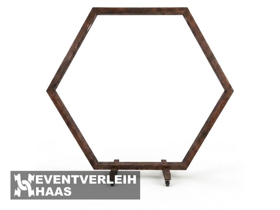 Traubogen Hexagon mieten in Schleiden – für die Hochzeit