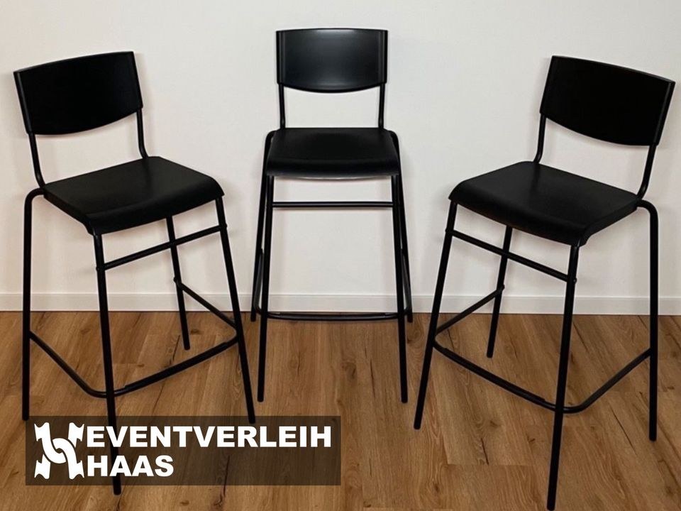 Schwarze Barhocker inkl Rückenlehne mieten in Schleiden