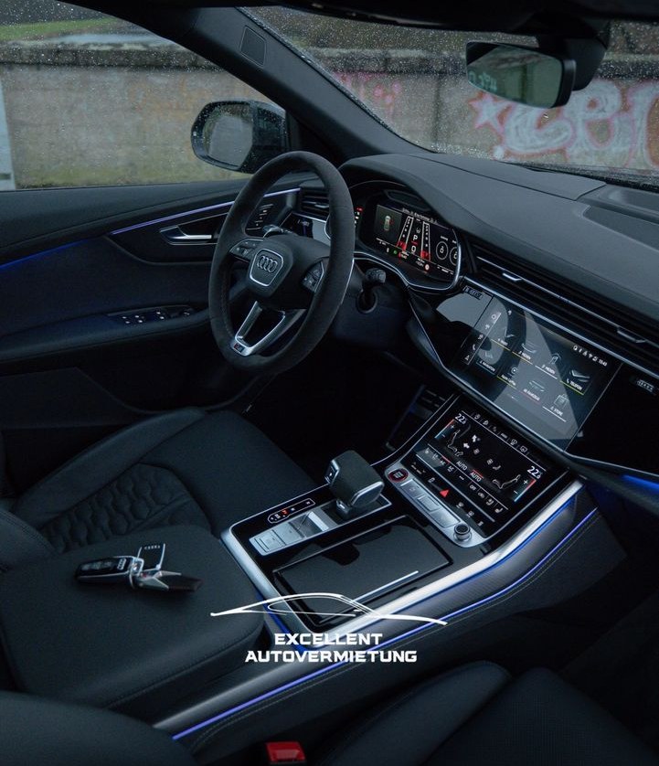 Audi RSQ8 Performance 640 PS Sportwagen mieten in Kirchlengern – 2