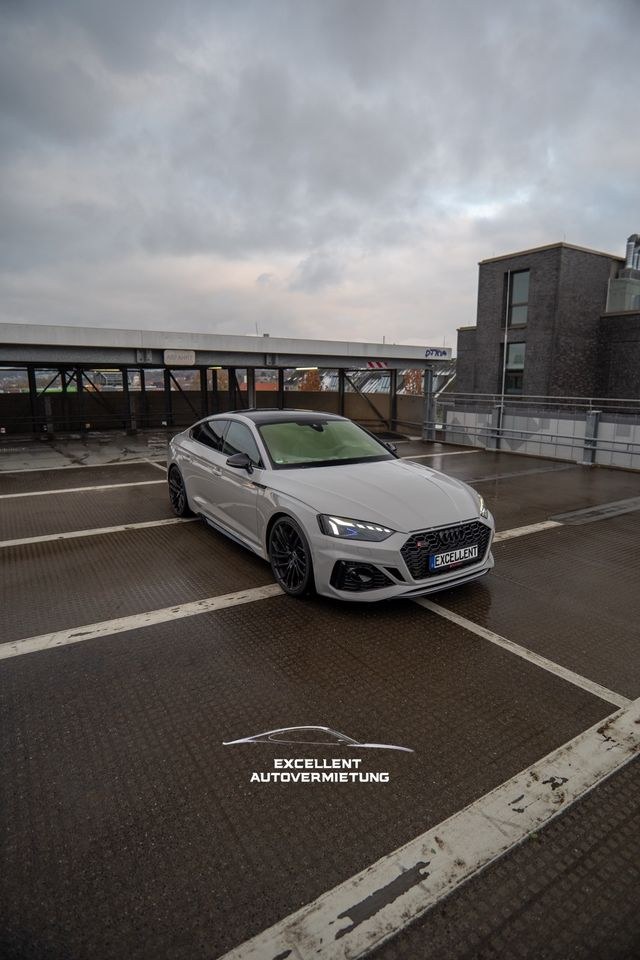 Audi RS5 Sportback 450 PS Sportwagen mieten in Kirchlengern