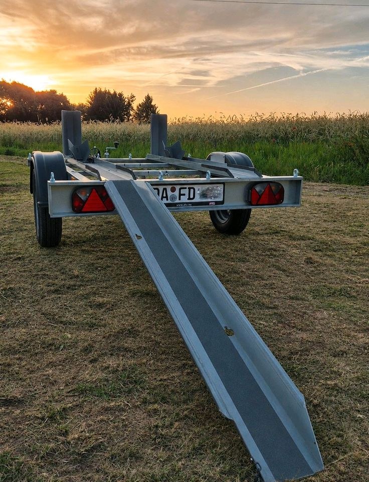 2er 750kg Motorradanhänger Quadanhänger PKW mieten in Darmstadt – 2