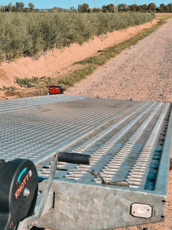 3000kg 5x2m Autoanhänger Autotransporter mieten in Darmstadt – 3