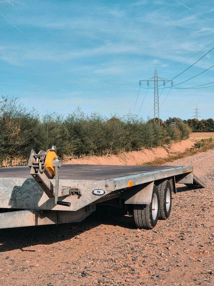 3t Autotransporter Hochlader Anhänger Trailer mieten in Darmstadt – 2