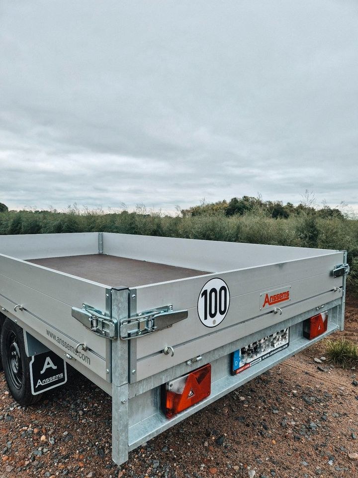 750kg B Führerschein Kastenanhänger Pritsche mieten in Darmstadt – 4