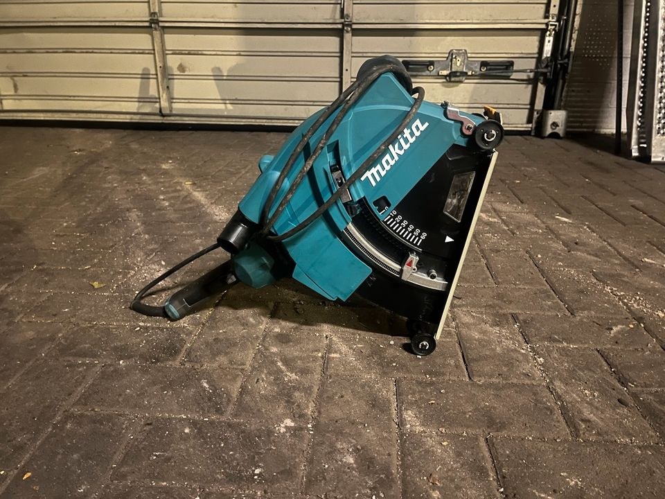 Winkelschleifer Flex Absaughaube Absaugung mieten in Uplengen – 3
