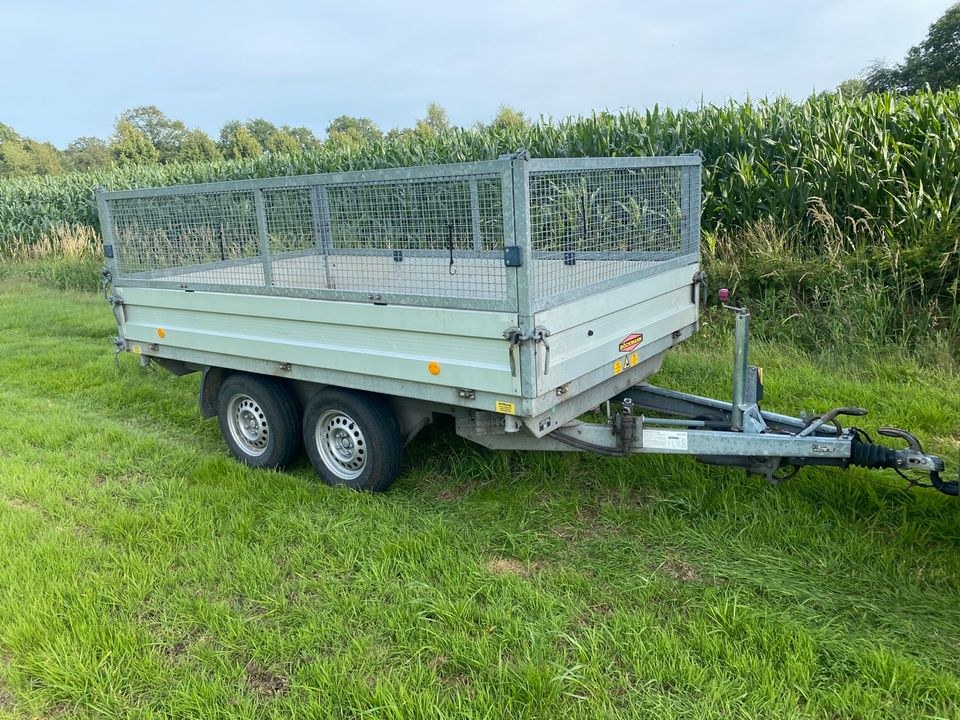 Kipper Anhänger Dreiseitenkipper mieten in Uplengen – 3